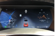 Tesla julkaisi Autopilot-päivitykset palautteen jarrutuksen käytön parantamiseksi